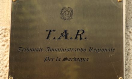Conferenza di servizi – Silenzio assenso – Parere tardivo della Soprintendenza – Inefficacia in assenza di autotutela – Illegittimità della riapertura del procedimento
