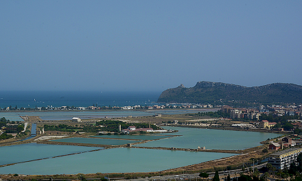 Condono, ai sensi della legge 47/85 e della l.r. 23/85 per ottenere la sanatoria delle unità residenziali ubicate in Cagliari – Località “Medau su Cramu” e Piano Territoriale Paesaggistico Monte Urpinu-Molentargius. Sent. 822 del 22 novembre 2024, Pres. Buricelli, Rel. Montixi.