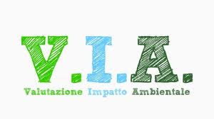 VIA – Ritardo procedimentale – Rimborso automatico del 50% degli oneri istruttori ex art. 25, co. 2-ter, d.lgs. 152/2006 – Natura indennitaria.